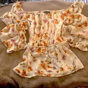 Floral long sleeve/off the shoulder top